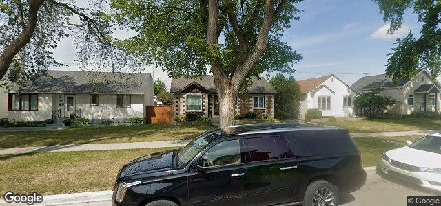 974 Strathcona Street（加拿大曼尼托巴省溫尼伯市）房屋照片