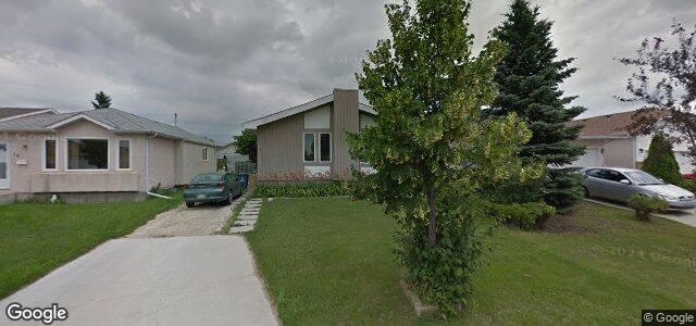 Larawan ng 11 Stewin Avenue sa Winnipeg, Manitoba