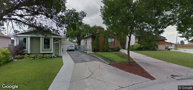 119 Cedargrove Crescent（加拿大曼尼托巴省溫尼伯市）房屋照片