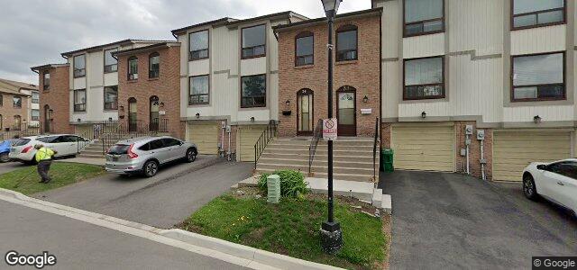 Photo of 34 Mcmullen Crescent in Winnipeg, Manitoba