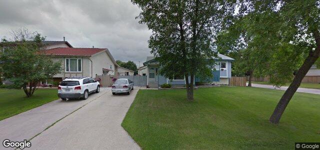 Photo of 5 Dzyndra Crescent in Winnipeg, Manitoba