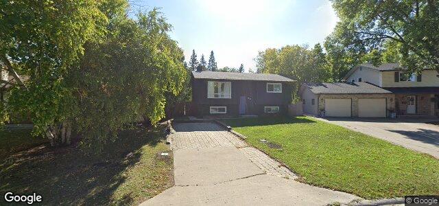 58 Bernard Bay（加拿大曼尼托巴省溫尼伯市）房屋照片