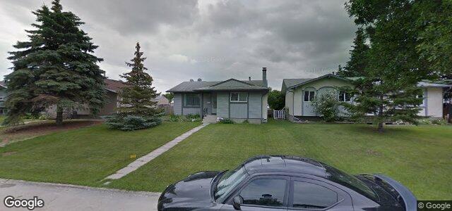 Photo of 62 Dzyndra Crescent in Winnipeg, Manitoba