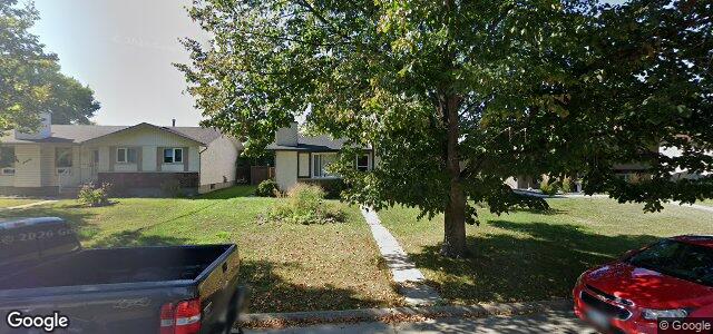 74 Bernard Bay（加拿大曼尼托巴省溫尼伯市）房屋照片