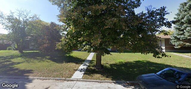 90 Bernard Bay（加拿大曼尼托巴省溫尼伯市）房屋照片