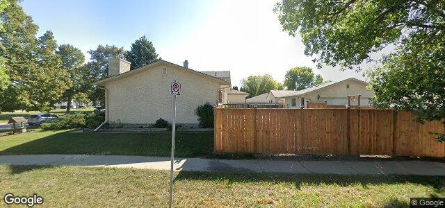 94 Bernard Bay（加拿大曼尼托巴省溫尼伯市）房屋照片