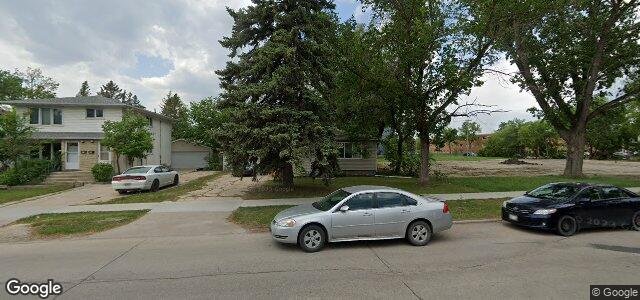 951 Chancellor Drive（加拿大曼尼托巴省溫尼伯市）房屋照片