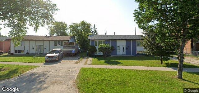 451 Gateway Road（加拿大曼尼托巴省溫尼伯市）房屋照片