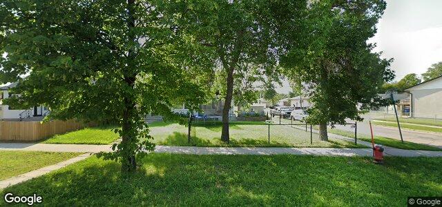 481 Gateway Road（加拿大曼尼托巴省溫尼伯市）房屋照片