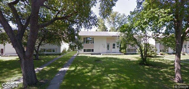 Larawan ng 65 Pike Crescent sa Winnipeg, Manitoba