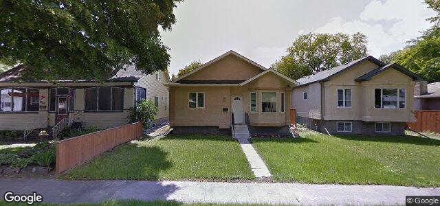 Photo of 708 Prince Rupert Avenue in Winnipeg, Manitoba