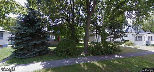 Larawan ng 746 Prince Rupert Avenue sa Winnipeg, Manitoba