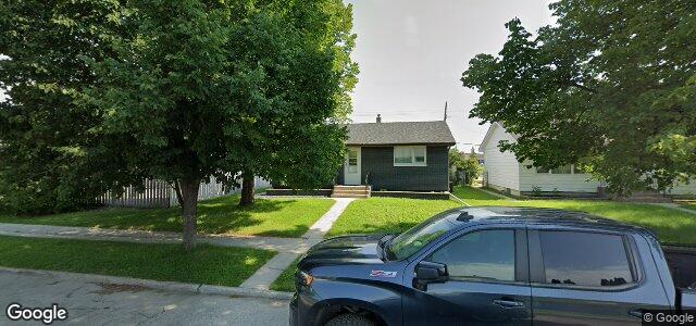 815 Simpson Avenue（加拿大曼尼托巴省溫尼伯市）房屋照片