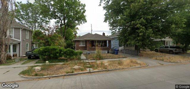 827 Simpson Avenue（加拿大曼尼托巴省溫尼伯市）房屋照片