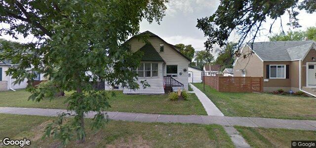 Photo of 240 Melbourne Avenue in Winnipeg, Manitoba