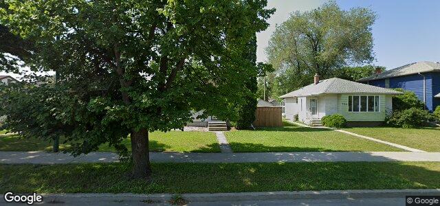 Photo of 252 Kimberly Avenue in Winnipeg, Manitoba