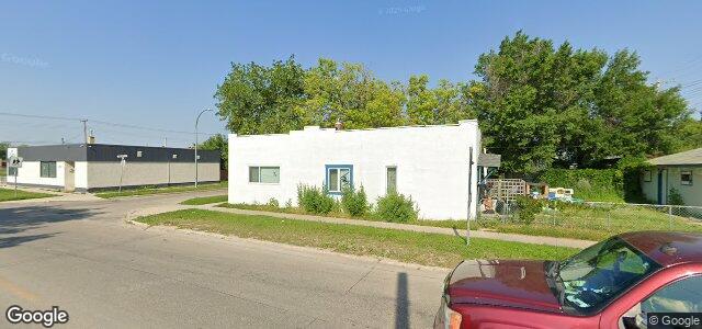 Larawan ng 499 Trent Avenue sa Winnipeg, Manitoba