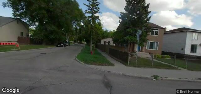 711 Henderson Highway（加拿大曼尼托巴省溫尼伯市）房屋照片