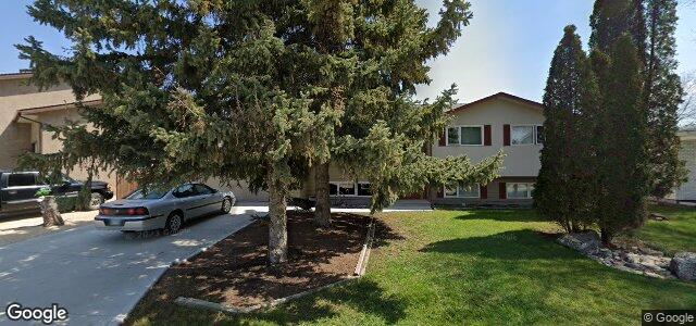 15 Pine Bluff Road（加拿大曼尼托巴省溫尼伯市）房屋照片