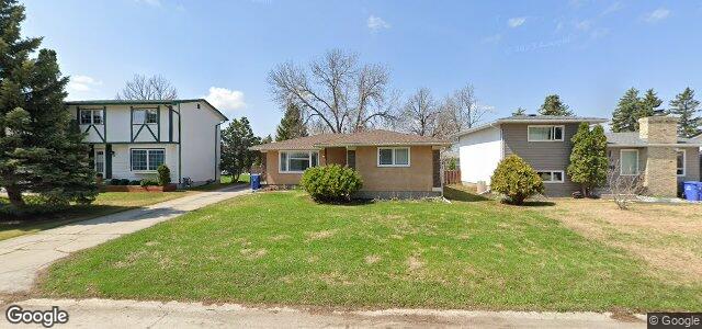 18 Pine Bluff Road（加拿大曼尼托巴省溫尼伯市）房屋照片