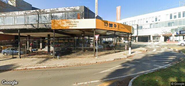 30 Gleneagles Road（加拿大曼尼托巴省溫尼伯市）房屋照片