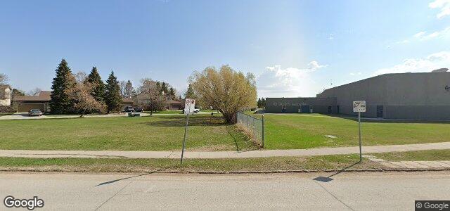 392 Willowlake Crescent（加拿大曼尼托巴省溫尼伯市）房屋照片