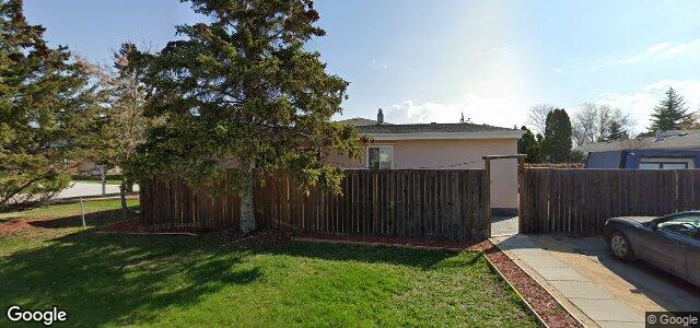 74 Bluewater Crescent（加拿大曼尼托巴省溫尼伯市）房屋照片