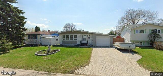 74 Pine Bluff Road（加拿大曼尼托巴省溫尼伯市）房屋照片