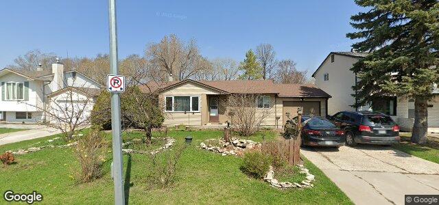 Larawan ng 84 Fallbrook Bay sa Winnipeg, Manitoba