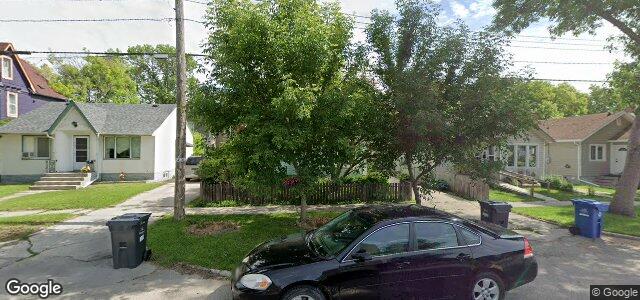 133 Magnus Avenue（加拿大曼尼托巴省溫尼伯市）房屋照片