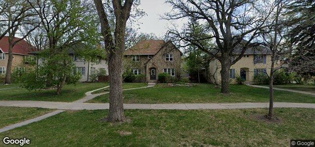 250 Waverley Street（加拿大曼尼托巴省溫尼伯市）房屋照片