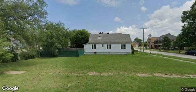 272 Oak Street（加拿大曼尼托巴省溫尼伯市）房屋照片