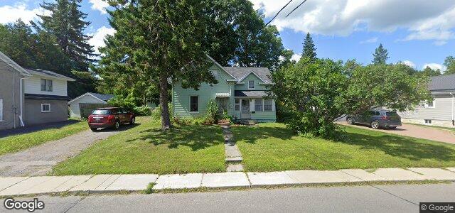 302 Brock Street（加拿大曼尼托巴省溫尼伯市）房屋照片