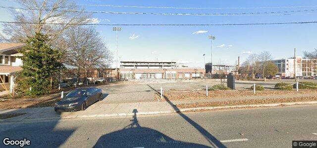 302 Lindsay Street（加拿大曼尼托巴省溫尼伯市）房屋照片