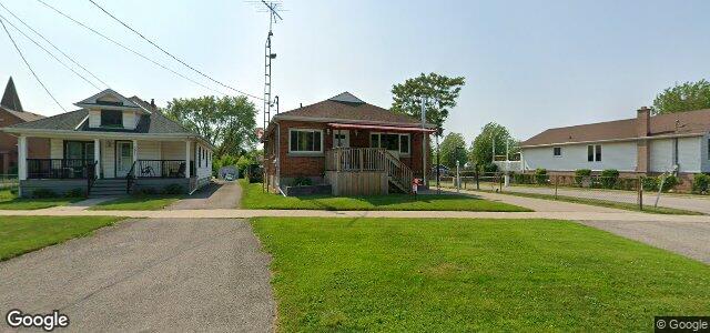 323 Niagara Street（加拿大曼尼托巴省溫尼伯市）房屋照片