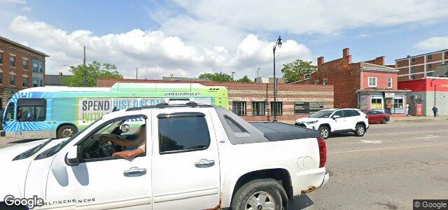 327 Niagara Street（加拿大曼尼托巴省溫尼伯市）房屋照片