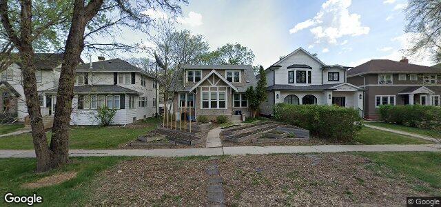 350 Waverley Street（加拿大曼尼托巴省溫尼伯市）房屋照片