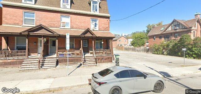 373 Waverley Street（加拿大曼尼托巴省溫尼伯市）房屋照片