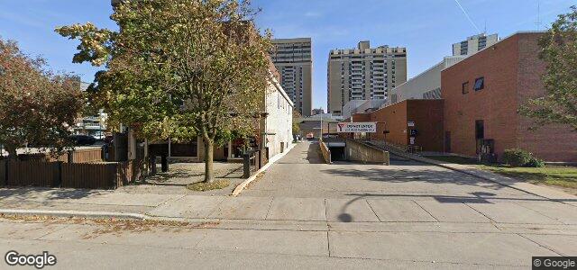 392 Waterloo Street（加拿大曼尼托巴省溫尼伯市）房屋照片