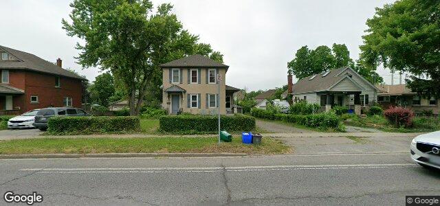 Larawan ng 413 Queenston Street sa Winnipeg, Manitoba