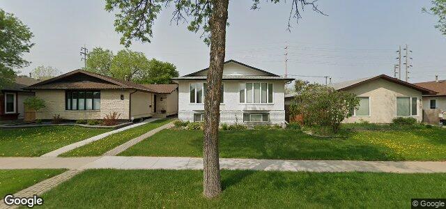 Larawan ng 423 Lindsay Street sa Winnipeg, Manitoba