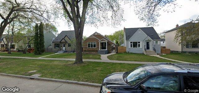 Larawan ng 471 Waverley Street sa Winnipeg, Manitoba