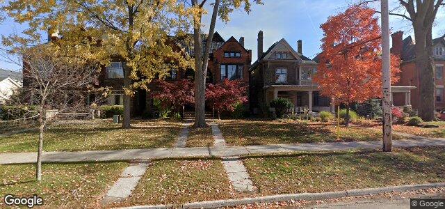 512 Waterloo Street（加拿大曼尼托巴省温尼伯市）房屋照片