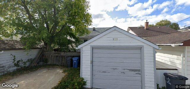 122 Traverse Avenue（加拿大曼尼托巴省溫尼伯市）房屋照片