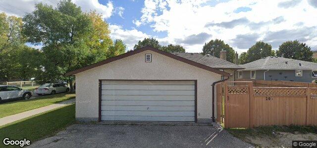 203 Raymond Place（加拿大曼尼托巴省溫尼伯市）房屋照片