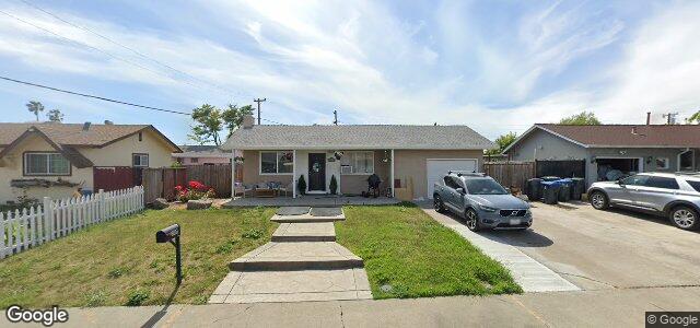 207 Roger Street（加拿大曼尼托巴省溫尼伯市）房屋照片