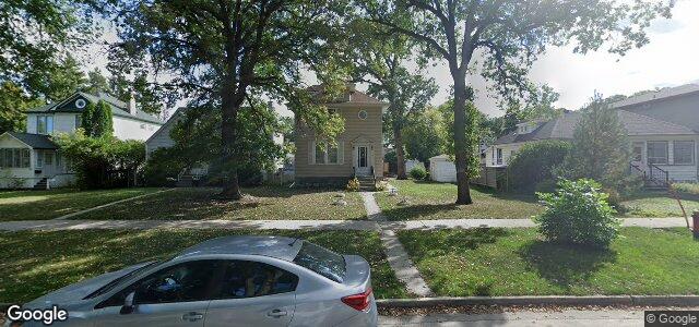 220 Eugenie Street（加拿大曼尼托巴省溫尼伯市）房屋照片