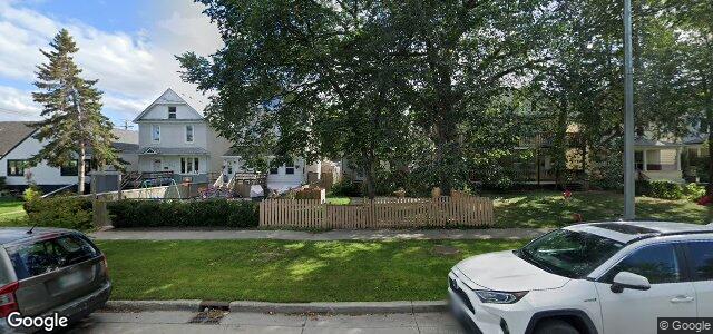 284 Eugenie Street（加拿大曼尼托巴省溫尼伯市）房屋照片