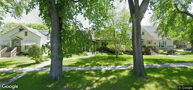 128 Birchdale Avenue（加拿大曼尼托巴省溫尼伯市）房屋照片