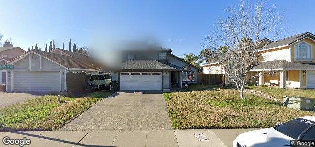 135 Pinedale Avenue（加拿大曼尼托巴省溫尼伯市）房屋照片